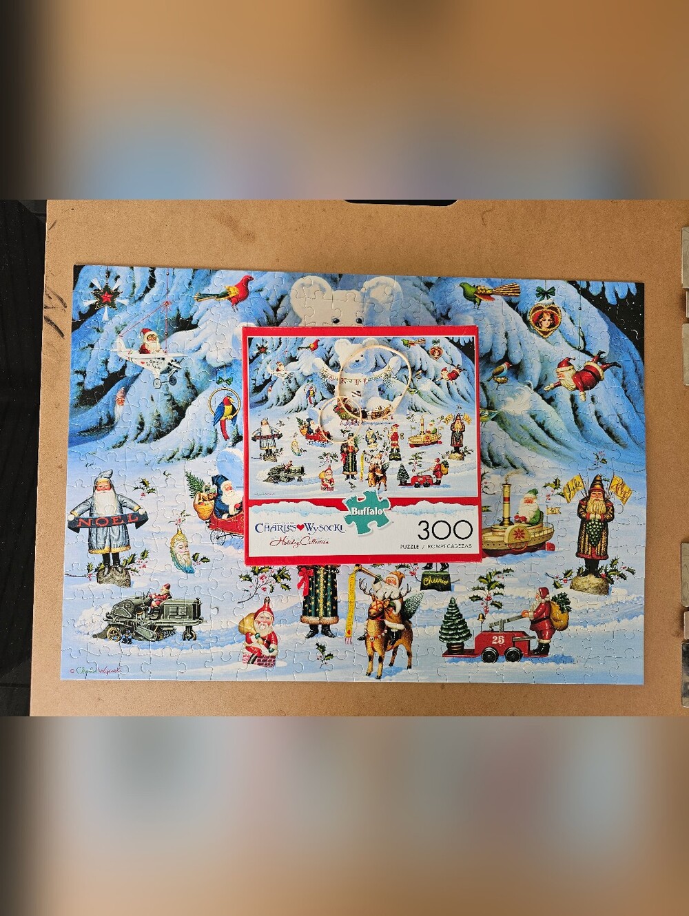 Charles Wysocki "Jingle Bell Teddy & Friends" 300 Piece Jigsaw Puzzle Complete